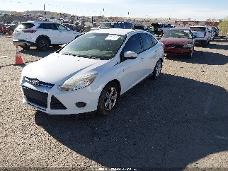 2014 Ford Focus, VIN 1FADP3F24EL255527. Фото 2 з 6 з аукціону IAAI. Каталог авто зі США OpenDataCar.