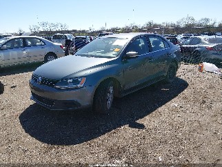 2013 Volkswagen Jetta, VIN 3VWDX7AJ3DM403404. Фото 2 з 6 з аукціону IAAI. Каталог авто зі США OpenDataCar.