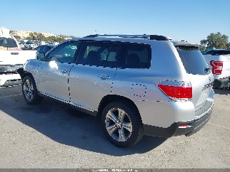 2013 Toyota Highlander, VIN 5TDYK3EH8DS141382. Фото 3 з 6 з аукціону IAAI. Каталог авто зі США OpenDataCar.