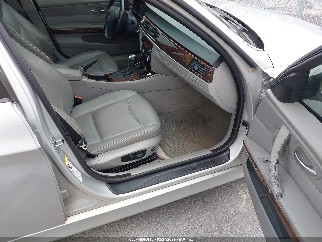2008 Bmw 3 Series, VIN WBAVA33588KX84081. Фото 5 з 6 з аукціону IAAI. Каталог авто зі США OpenDataCar.
