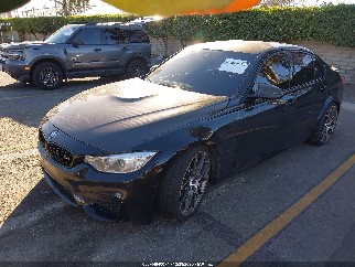 2017 Bmw M3, VIN WBS8M9C35H5G85219. Фото 2 из 6 с аукциона IAAI. Каталог авто из США OpenDataCar.