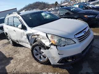 2011 Subaru Outback, VIN 4S4BRCCC4B3328234. Фото 1 з 6 з аукціону IAAI. Каталог авто зі США OpenDataCar.