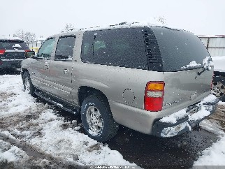 2000 Chevrolet Suburban 1500, VIN 3GNFK16T8YG173923. Фото 3 з 6 з аукціону IAAI. Каталог авто зі США OpenDataCar.