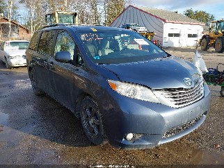 2017 Toyota Sienna, VIN 5TDDZ3DC2HS183729. Фото 1 з 6 з аукціону IAAI. Каталог авто зі США OpenDataCar.
