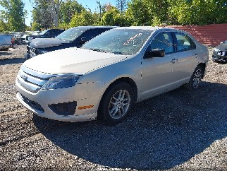 2010 Ford Fusion, VIN 3FAHP0GA2AR362061. Фото 2 з 6 з аукціону IAAI. Каталог авто зі США OpenDataCar.