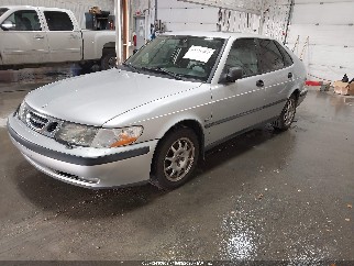 2000 Saab 9-3, VIN YS3DD55H1Y2042493. Photo 2 of 6 from IAAI auction. OpenDataCar US salvage catalog.