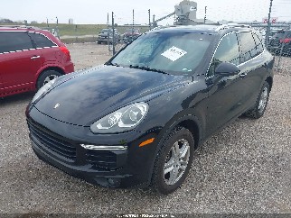2016 Porsche Cayenne, VIN WP1AA2A27GLA06219. Фото 2 з 6 з аукціону IAAI. Каталог авто зі США OpenDataCar.