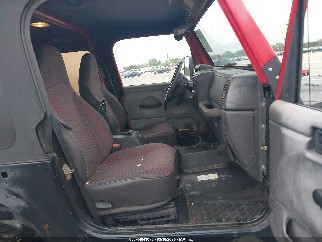 2000 Jeep Wrangler, VIN 1J4FA49S2YP732145. Фото 5 з 6 з аукціону IAAI. Каталог авто зі США OpenDataCar.