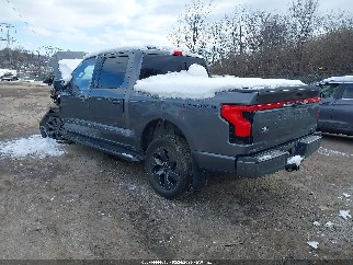 2023 Ford F-150 Lightning, VIN 1FTVW1EV7PWG20673. Фото 3 з 6 з аукціону IAAI. Каталог авто зі США OpenDataCar.