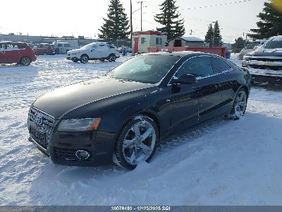 2011 Audi A5, VIN WAUMFBFR9BA033462. Фото 2 з 6 з аукціону IAAI. Каталог авто зі США OpenDataCar.