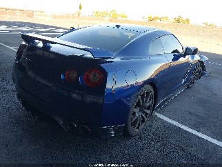 2014 Nissan GT-R, VIN JN1AR5EF5EM270882. Фото 4 з 6 з аукціону IAAI. Каталог авто зі США OpenDataCar.