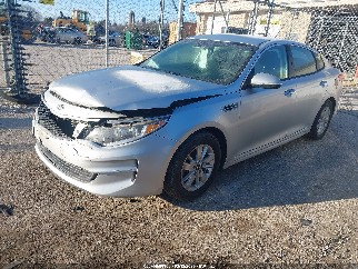 2018 Kia Optima, VIN 5XXGT4L3XJG201004. Фото 2 з 6 з аукціону IAAI. Каталог авто зі США OpenDataCar.