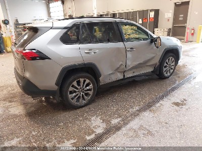 2019 Toyota RAV4, VIN 2T3R1RFV4KC038245. Фото 4 з 6 з аукціону IAAI. Каталог авто зі США OpenDataCar.