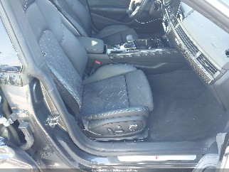 2023 Audi S5 Sportback, VIN WAUB4DF58PA048001. Фото 5 з 6 з аукціону IAAI. Каталог авто зі США OpenDataCar.