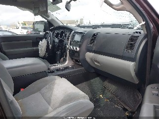 2014 Toyota Sequoia, VIN 5TDZY5G13ES054683. Фото 5 з 6 з аукціону IAAI. Каталог авто зі США OpenDataCar.