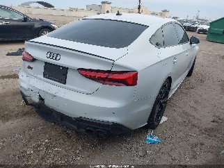 2023 Audi S5 Sportback, VIN WAUC4CF50PA057483. Фото 4 з 6 з аукціону IAAI. Каталог авто зі США OpenDataCar.
