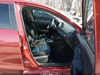 2018 Toyota Yaris, VIN 3MYDLBYV7JY318159. Фото 5 з 6 з аукціону IAAI. Каталог авто зі США OpenDataCar.