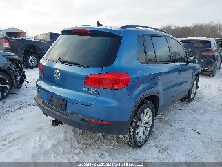 2017 Volkswagen Tiguan, VIN WVGNV7AX9HK037085. Фото 4 з 6 з аукціону IAAI. Каталог авто зі США OpenDataCar.
