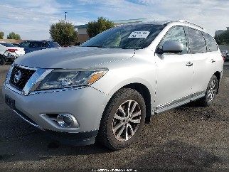 2015 Nissan Pathfinder, VIN 5N1AR2MN9FC708262. Фото 2 з 6 з аукціону IAAI. Каталог авто зі США OpenDataCar.