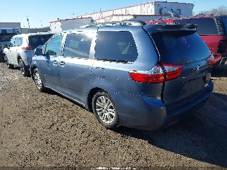 2015 Toyota Sienna, VIN 5TDYK3DC1FS533175. Фото 3 з 6 з аукціону IAAI. Каталог авто зі США OpenDataCar.