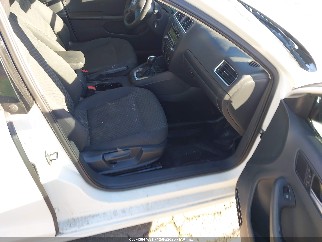 2014 Volkswagen Jetta, VIN 3VW2K7AJXEM216362. Фото 5 з 6 з аукціону IAAI. Каталог авто зі США OpenDataCar.