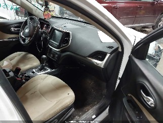 2015 Jeep Cherokee, VIN 1C4PJMCS8FW503040. Фото 5 з 6 з аукціону IAAI. Каталог авто зі США OpenDataCar.