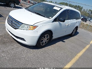 2013 Honda Odyssey, VIN 5FNRL5H66DB005571. Фото 2 з 6 з аукціону IAAI. Каталог авто зі США OpenDataCar.
