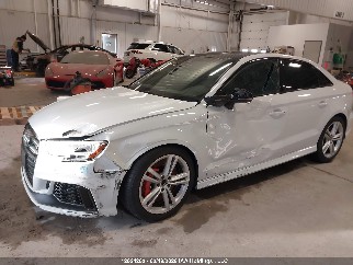 2018 Audi RS3, VIN WUABWGFF7J1905765. Фото 6 из 6 с аукциона IAAI. Каталог авто из США OpenDataCar.
