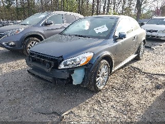 2011 Volvo C30, VIN YV1672MK8B2211235. Фото 2 из 6 с аукциона IAAI. Каталог авто из США OpenDataCar.