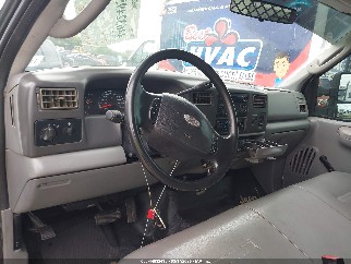 2003 Ford F-350, VIN 1FDWX36PX3ED83167. Zdjęcie 6 z 6 z aukcji IAAI. Katalog aut z USA OpenDataCar.