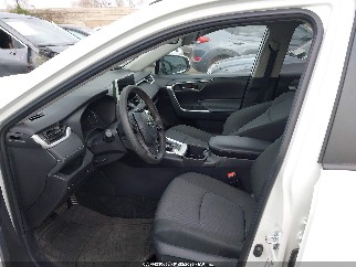 2025 Toyota RAV4, VIN 2T3W1RFV6SC304478. Фото 5 з 6 з аукціону IAAI. Каталог авто зі США OpenDataCar.