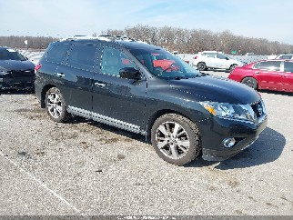 2016 Nissan Pathfinder, VIN 5N1AR2MM6GC668778. Фото 1 з 6 з аукціону IAAI. Каталог авто зі США OpenDataCar.