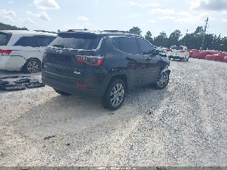 2023 Jeep Compass, VIN 3C4NJDFN8PT501311. Фото 4 з 6 з аукціону IAAI. Каталог авто зі США OpenDataCar.