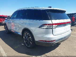 2025 Lincoln Aviator, VIN 5LM5J7XCXSGL23132. Фото 3 з 6 з аукціону IAAI. Каталог авто зі США OpenDataCar.