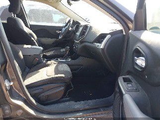2014 Jeep Cherokee, VIN 1C4PJLCB9EW272612. Фото 5 з 6 з аукціону IAAI. Каталог авто зі США OpenDataCar.