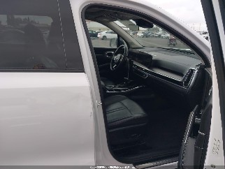 2024 Kia Sorento, VIN 5XYRKDJF6RG301679. Фото 5 з 6 з аукціону IAAI. Каталог авто зі США OpenDataCar.