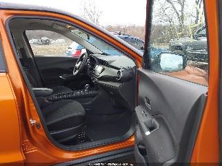 2021 Nissan Kicks, VIN 3N1CP5CV3ML546820. Фото 5 з 6 з аукціону IAAI. Каталог авто зі США OpenDataCar.