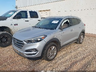 2017 Hyundai Tucson, VIN KM8J33A42HU351846. Фото 2 з 6 з аукціону IAAI. Каталог авто зі США OpenDataCar.