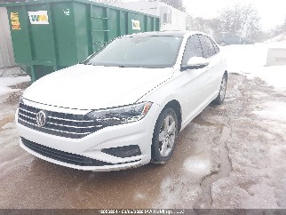 2019 Volkswagen Jetta, VIN 3VWG57BU2KM158152. Фото 2 з 6 з аукціону IAAI. Каталог авто зі США OpenDataCar.