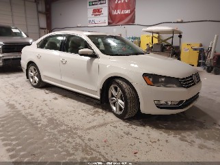 2014 Volkswagen Passat, VIN 1VWCN7A39EC040810. Фото 1 з 6 з аукціону IAAI. Каталог авто зі США OpenDataCar.