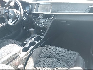 2020 Kia Optima, VIN 5XXGT4L31LG380794. Фото 5 з 6 з аукціону IAAI. Каталог авто зі США OpenDataCar.