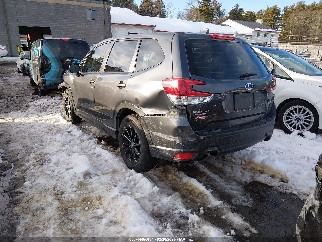 2023 Subaru Forester, VIN JF2SKAAC6PH539429. Фото 3 из 6 с аукциона IAAI. Каталог авто из США OpenDataCar.