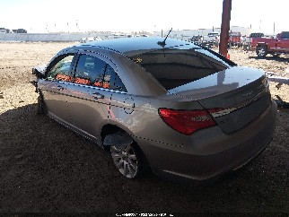 2013 Chrysler 200, VIN 1C3CCBBG3DN678071. Фото 3 з 6 з аукціону IAAI. Каталог авто зі США OpenDataCar.