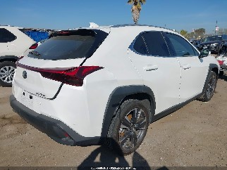 2024 Lexus UX 250h, VIN JTHX6JBH0R2167805. Фото 4 из 6 с аукциона IAAI. Каталог авто из США OpenDataCar.
