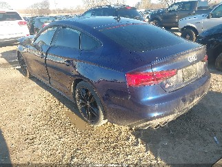2021 Audi S5 Sportback, VIN WAUC4CF54MA017581. Фото 3 з 6 з аукціону IAAI. Каталог авто зі США OpenDataCar.