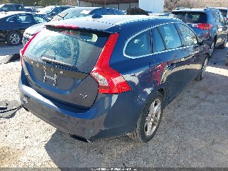 2015 Volvo V60, VIN YV140MEK3F1265169. Фото 4 з 6 з аукціону IAAI. Каталог авто зі США OpenDataCar.