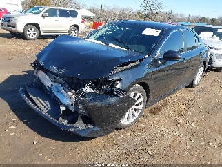 2020 Toyota Camry, VIN 4T1C11AKXLU353547. Фото 2 з 6 з аукціону IAAI. Каталог авто зі США OpenDataCar.