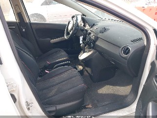 2012 Mazda 2, VIN JM1DE1LY6C0140830. Фото 5 з 6 з аукціону IAAI. Каталог авто зі США OpenDataCar.