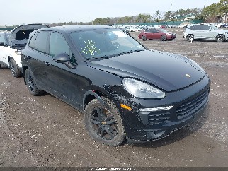 2016 Porsche Cayenne, VIN WP1AA2A2XGLA08577. Фото 1 з 6 з аукціону IAAI. Каталог авто зі США OpenDataCar.