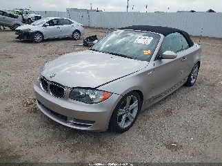 2008 Bmw 1 Series, VIN WBAUL73528VJ73927. Фото 2 из 6 с аукциона IAAI. Каталог авто из США OpenDataCar.